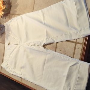 Maurices High Rise Rolled Cuff Cropped jeans 14